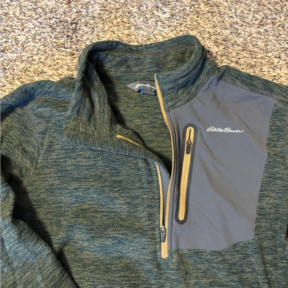 Eddie Bauer Green and Gray Pullover